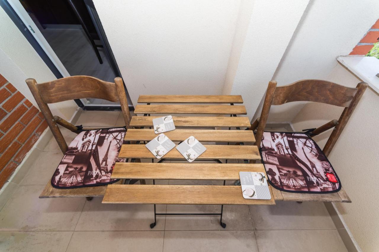 Alma Apartment - Stylish 1Bd Flat With Balcony By Flat Mаnager プロヴディフ エクステリア 写真
