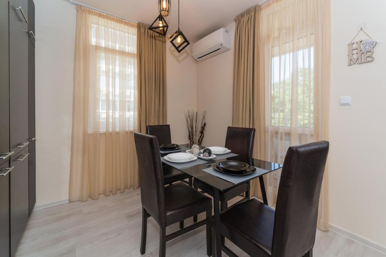 Alma Apartment - Stylish 1Bd Flat With Balcony By Flat Mаnager プロヴディフ エクステリア 写真