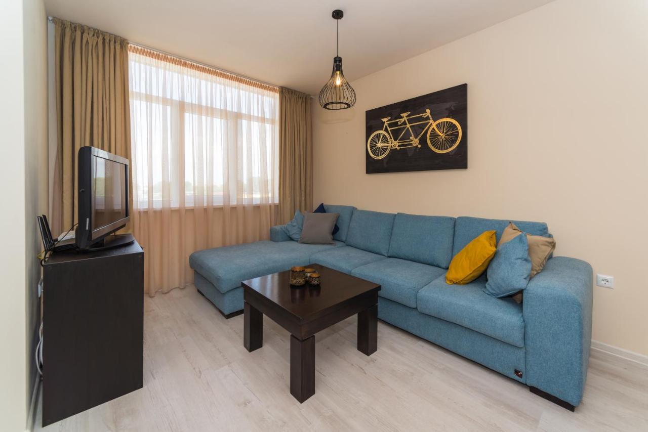 Alma Apartment - Stylish 1Bd Flat With Balcony By Flat Mаnager プロヴディフ エクステリア 写真