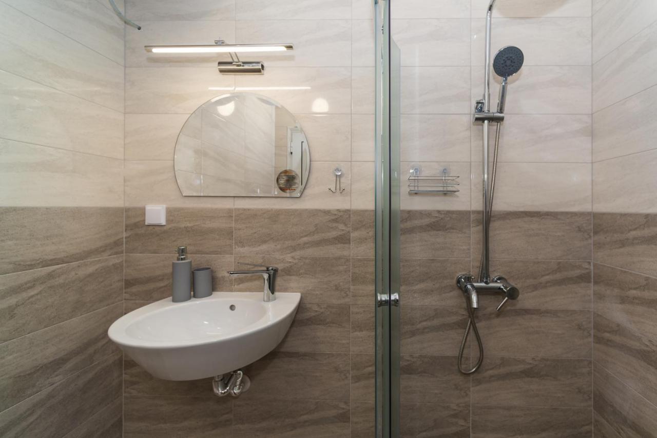 Alma Apartment - Stylish 1Bd Flat With Balcony By Flat Mаnager プロヴディフ エクステリア 写真